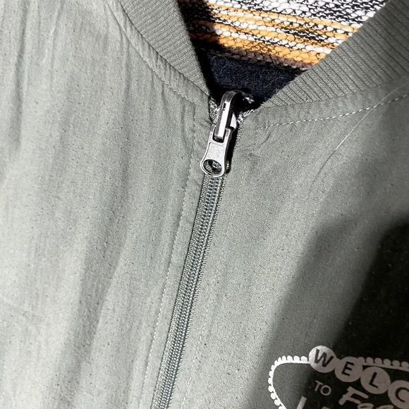 Las Vegas Oversized Sage Green Southwestern Reversible Bomber Jacket M - Picture 10 of 13